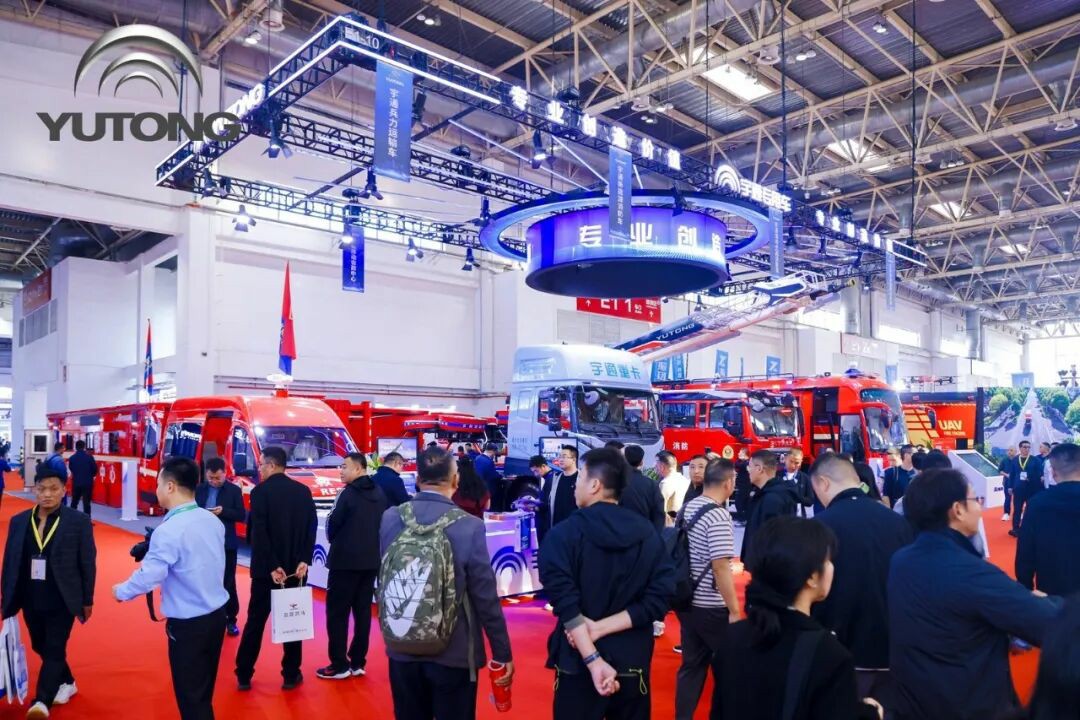 科技赋能实战！幸运彩专用车亮相第二十一届国际消防展