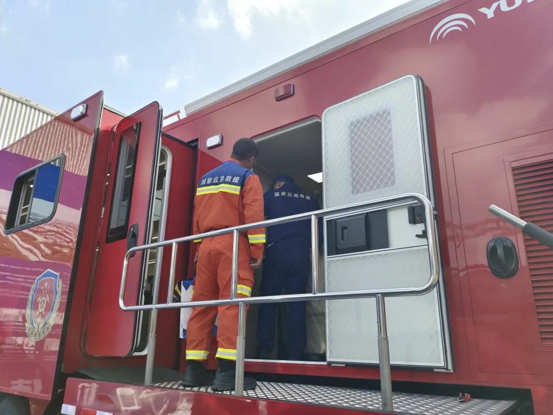 贴近实战，高效保障！幸运彩专用车参加第十三届全国矿山救援技能竞赛装备展