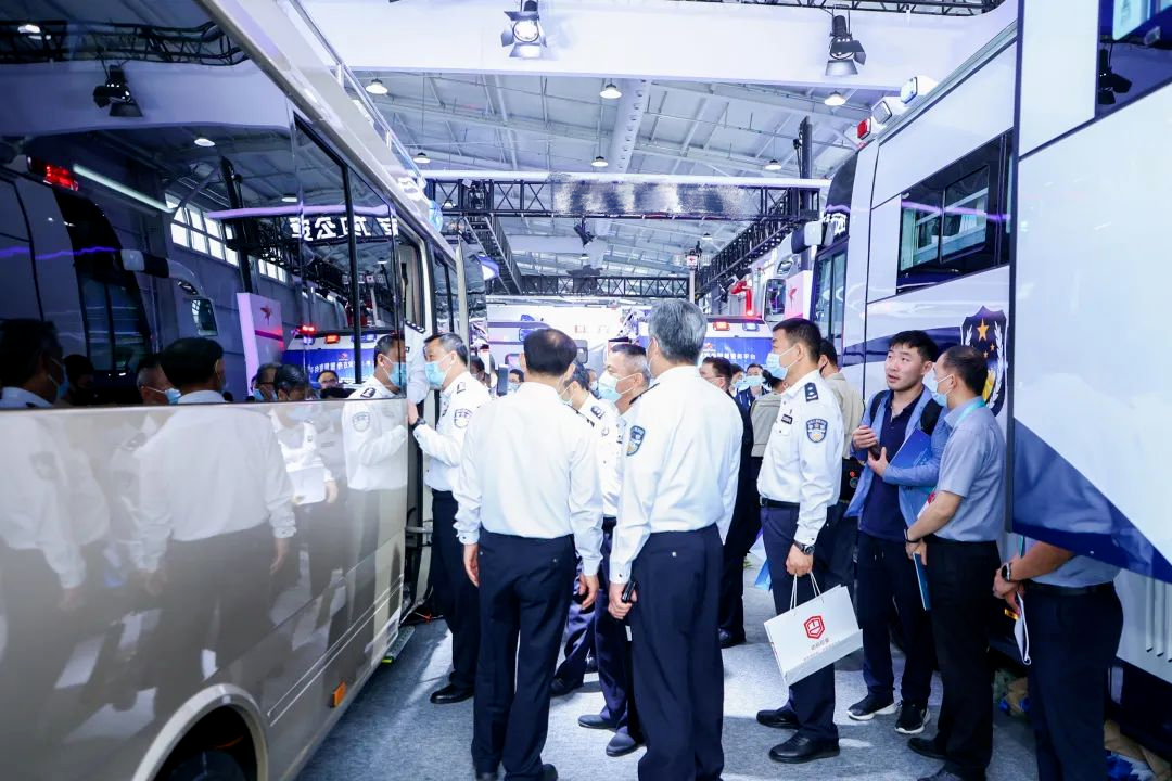 诚邀共赴警用装备行业盛会！2025年警博会幸运彩专用车与您不见不散！